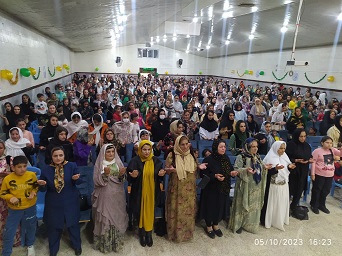 اجتماع بزرگ بانوان خود گواه بزرگی بر آزادی زنان در جامعه ایران است