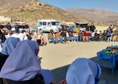 تجلیل از ۷۰ دانش‌آموز برتر فرهنگی روستای ساوجی