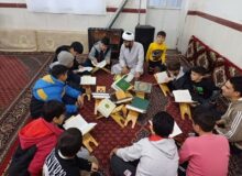 سلسله جلساتی با محوریت جزءخوانی قرآن کریم (زندگی با آیه ها) باحضور مبلغین شهرستان کامیاران برگزار می شود