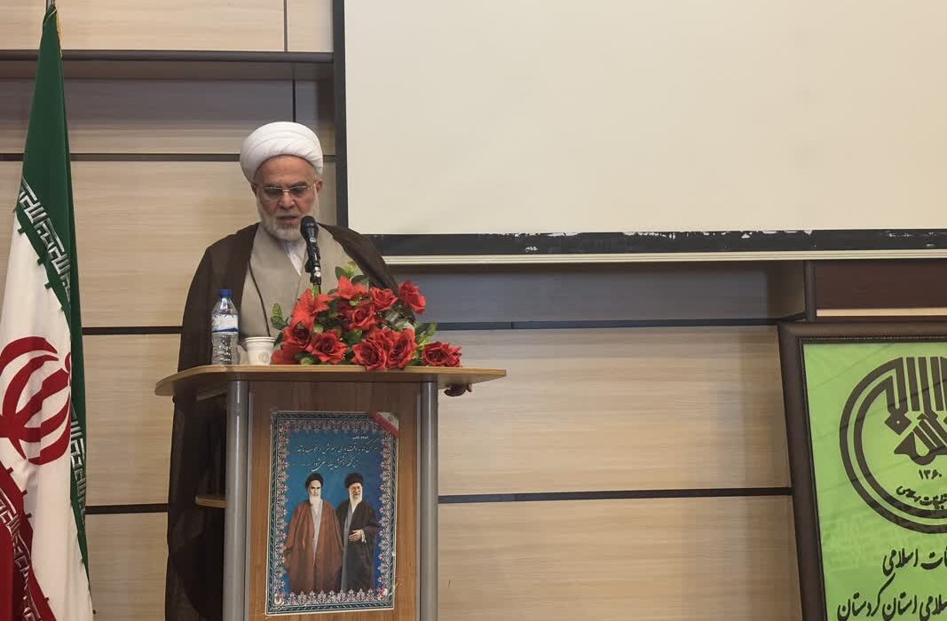 مبلغان فضائل اهل بیت (ع) را ترویج دهند