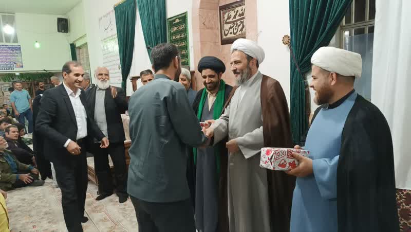 مراسم جشن ولادت امام رضا(ع) در بیجار برگزار شد