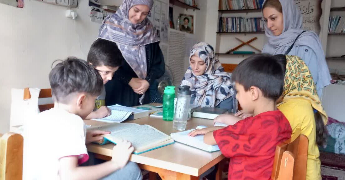 قرآن کلید و راهنمای سعادت آدمی در زندگی است