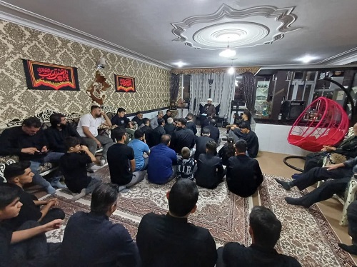 حفظ شعائر حسینی، مایه دوام هویت دینی و فرهنگی ماست