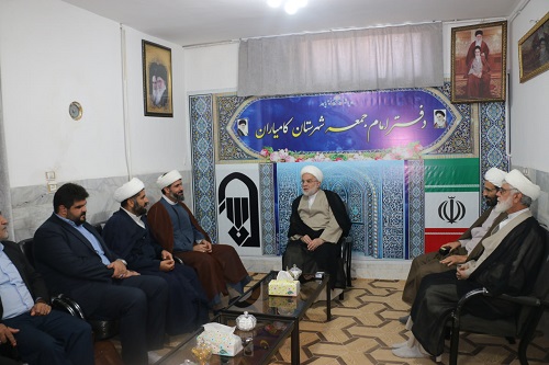 بررسی مسائل فرهنگی و دینی شهرستان کامیاران در دیدار با حجتالاسلام والمسلمین پورذهبی