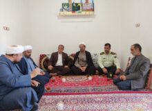 دیدار رئیس اداره تبلیغات اسلامی شهرستان قروه با خانواده شهید حریت پسند از شهدای فراجا