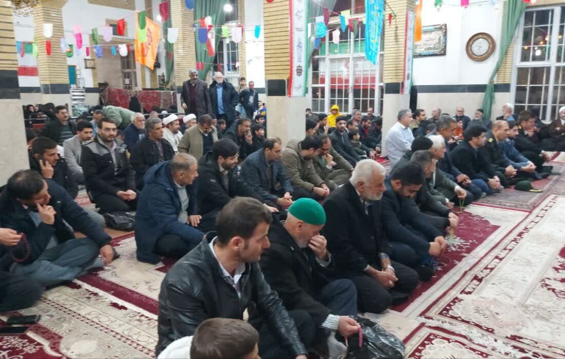 مراسم جشن پیامبر در مساجد بیجار برگزار شد